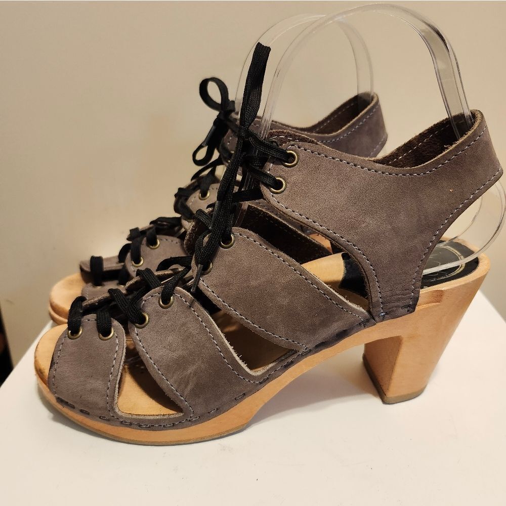 No. 6 Taupe Nubuck Leather Lace Up Corset Open Toe Wood Clogs Sz.6/36  Ret.$260 - Picture 2 of 13